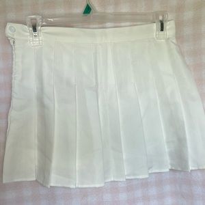 Whit pleated tennis Skort